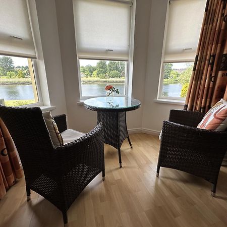 Coleraine Riverside Apartment Eksteriør billede